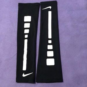 Nike PRO ELITE sleeves